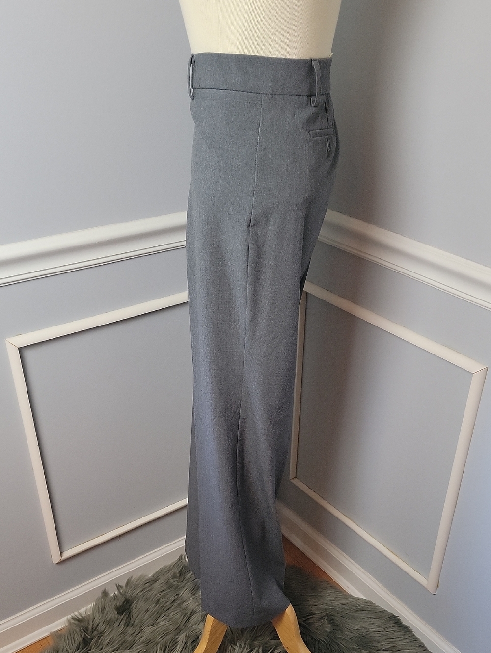 NEW YORK & COMPANY Gray Stretch Straight Leg Career Professional Dress Pants 12 - Picture 2 of 8